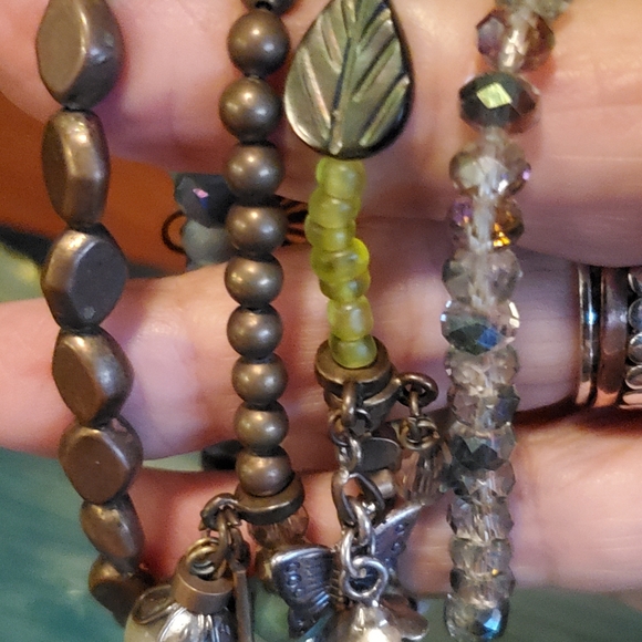 Set of 4 Stretch Charm Bracelets - Picture 2 of 7